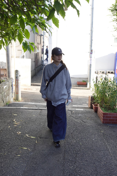 ベーシックルーズニット